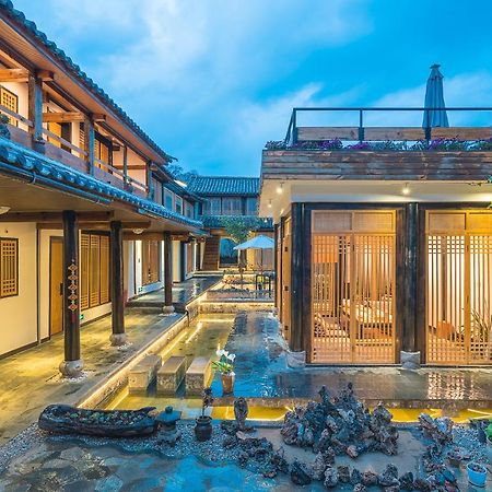 Отель Dali Shaxi Qing Jing Courtyard Jianchuan Экстерьер фото