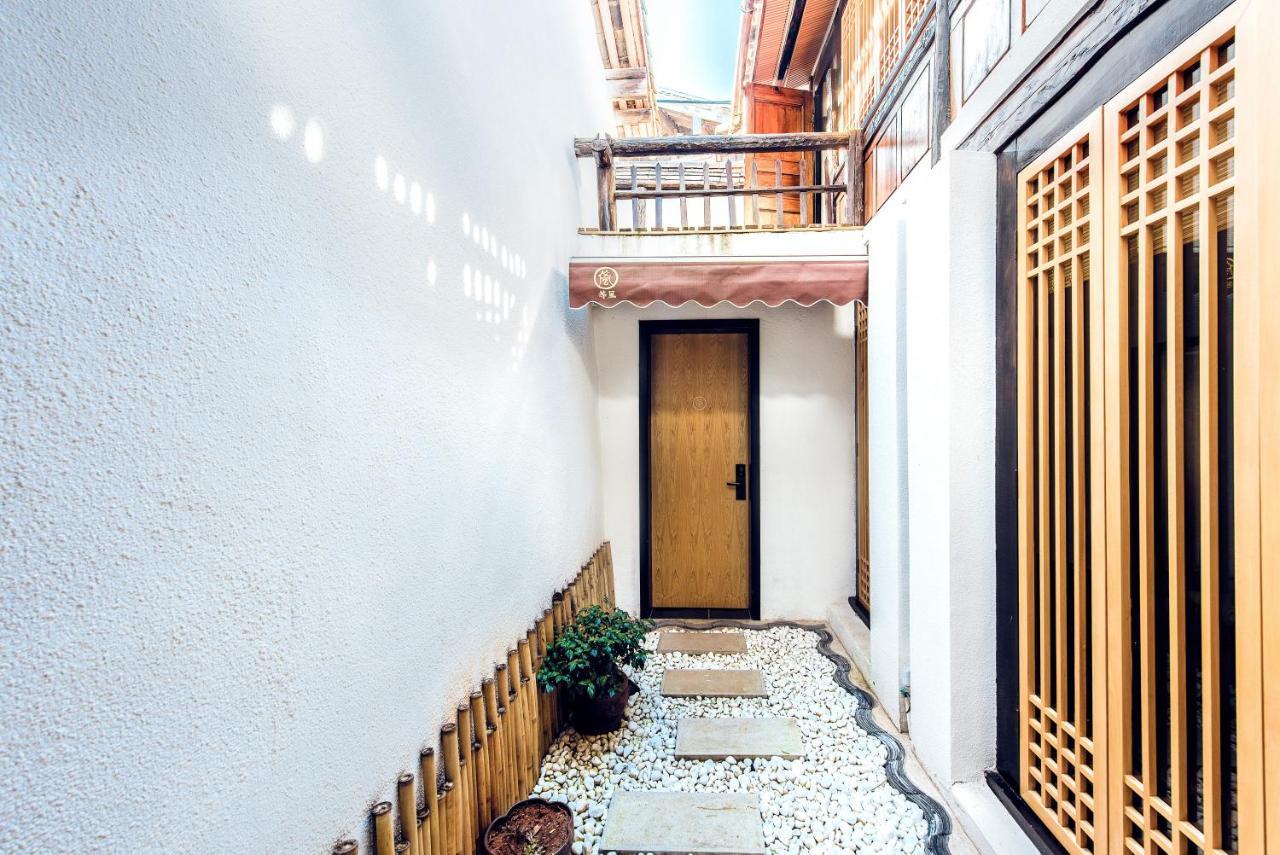 Отель Dali Shaxi Qing Jing Courtyard Jianchuan Экстерьер фото