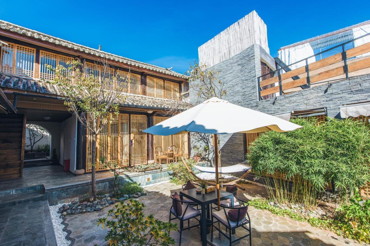 Отель Dali Shaxi Qing Jing Courtyard Jianchuan Экстерьер фото